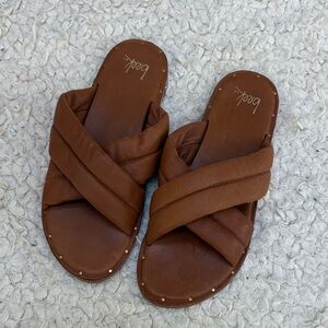 Beek Dovetail Crisscross Slide Sandals Brown - Women